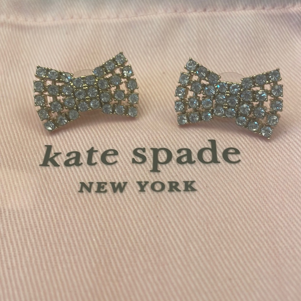 Earrings kate spade… reposh too big… very cute
